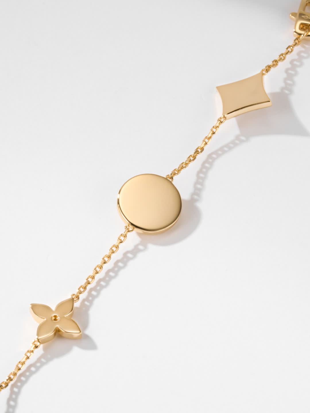 Van Cleef & Arpels Gold Flower Bracelet